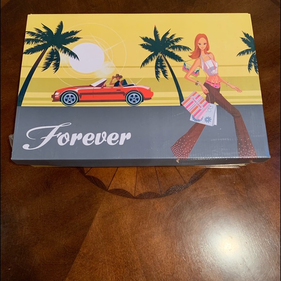 Forever Savannah Gladiator sandal white NIB! - Picture 6 of 7